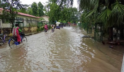 धनगढी बजार क्षेत्रसँगै अस्पताल डुबानमा